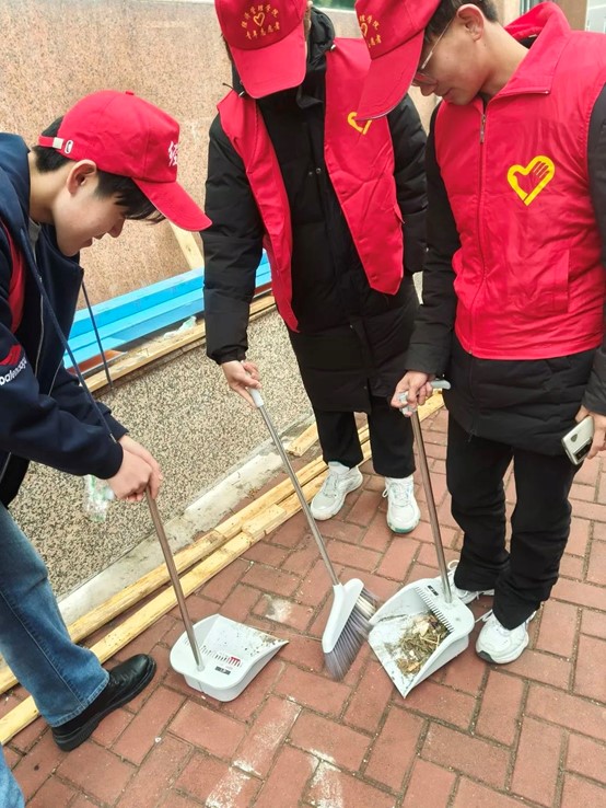 1710061257376342.jpg